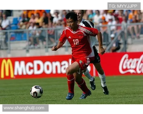 陈涛在中国足球中乙联赛的年薪揭秘及其对职业生涯的影响分析